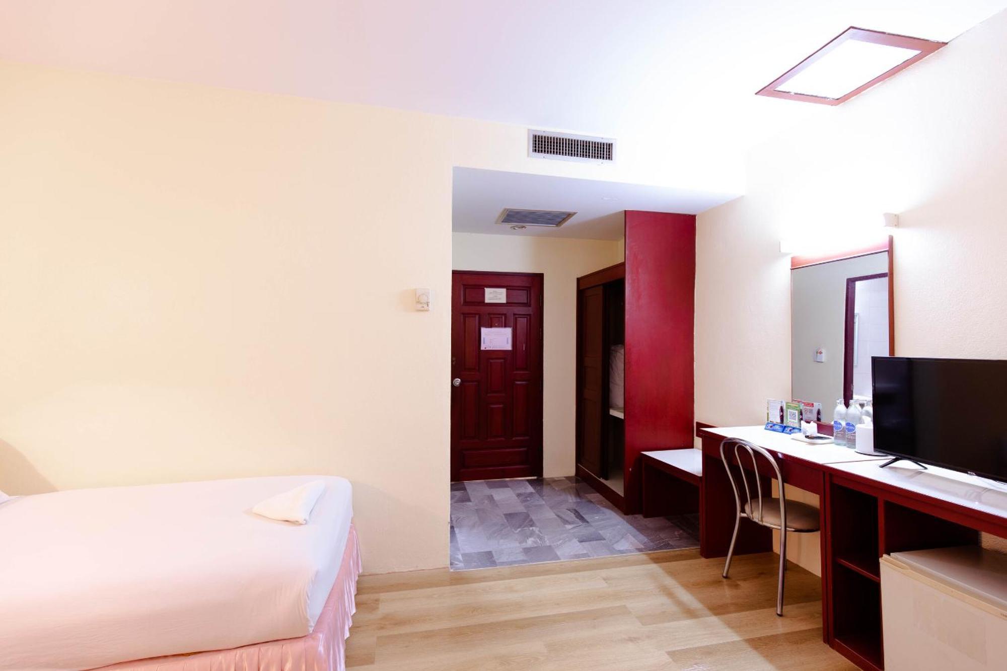 Chumphon Palace Hotel Eksteriør billede